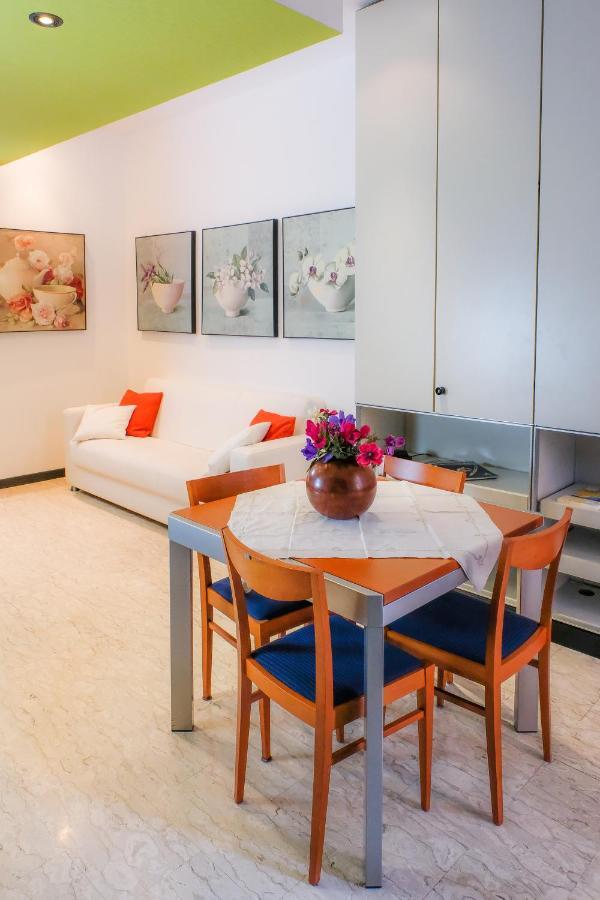 Apartament Deluxe Quattro Spade ヴェローナ エクステリア 写真